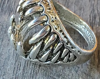 Dragon Teeth Jaw Stainless Steel Biker Ring Sz 11.5
