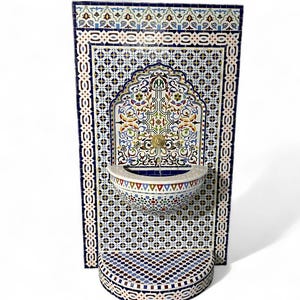 Fuente de pared de mosaico rústico personalizable: fuente de agua de mediados de siglo para interior y exterior, ideal para su jardín o patio.