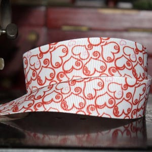 Red Heart on White Background Grosgrain Ribbon 7/8&quot;, Hair Bow Supplies, Crafting Ribbon, DIY Bow Making, Sold by the Yard, Junk Journaling.
