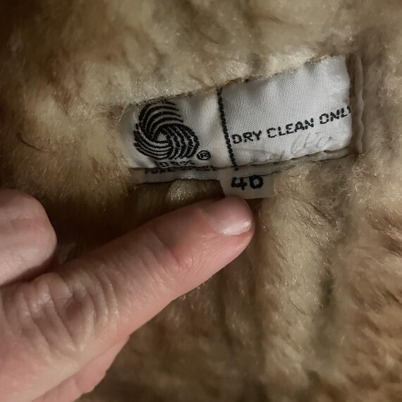 Vintage 70's  Sheepskin Coat / Shearling Coat / Marlboro Man/Size 46 View 2