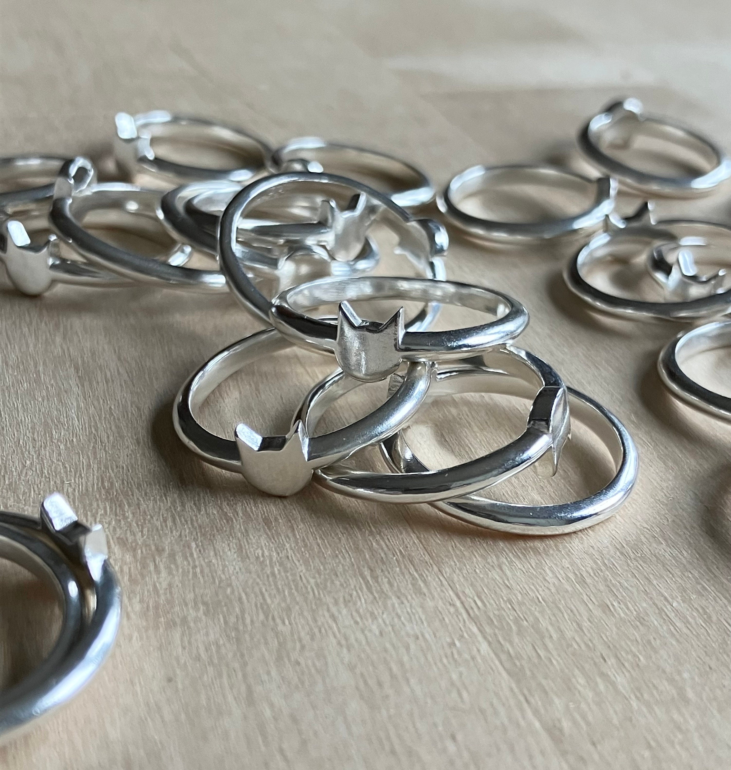 Cat Ring, Cat Jewelry, Cat Head, Kitty Ring, minimalist cat jewelry, silver ring, cats, cat person, Gift for Cat Lover - Thumbnail 7