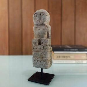 Primitive Stone Statue with stand, Stone Sculptue, Hand Carved, Stone Figurines, Decorative Art Object, Antique Statue, Home Decoration LA35