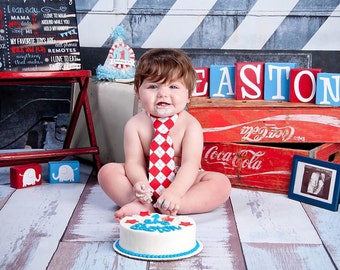 PERSONALIZED LETTER BLOCKS - Custom Baby Name Centerpiece - Photography Photo Picture Prop Sign - First 1st Birthday Party Table Decoration