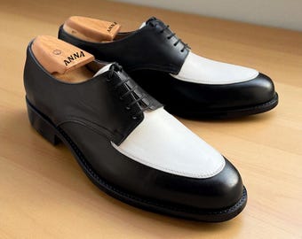 Handmade White & Black Leather Oxford Shoes: Men's Wingtip Brogue
