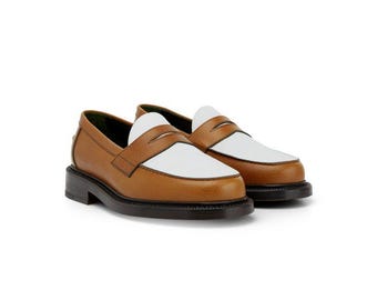 Handgefertigte Weiß & Hellbraun Leder Penny Loafers: Herren Slip-On Abendschuhe