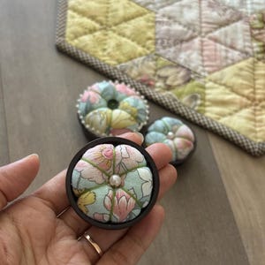 Handmade Pumpkin-Shaped Pincushion with Wood Plate | Linen Fabric | 2 Sizes | Perfect Holiday Gift for Sewing Lovers