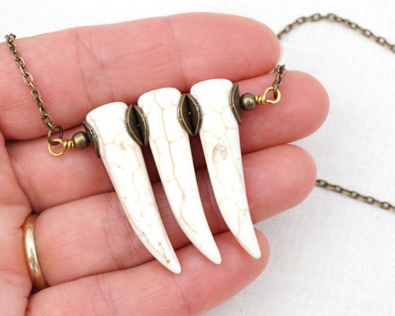Boho Tooth Necklace White Tusk Horn Outdoors Gift Bohemian - Tribal Tusk Pendant Necklace