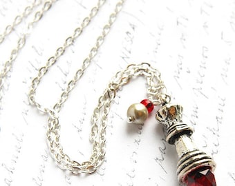 ON VACATION Silver Chain Necklace Chess Queen Pendant Red Quartz Crystal Wire Wrapped Pearl Charm Antique Silver Chess Piece