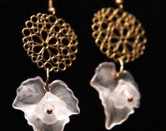 ON VACATION, Bohemian Big White Frosted Grape Leaf with Tiny Flower Earrings Antique Bronze Bridal Earrings. Hollow Circle Bubbles