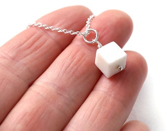 【OV】cube sugar necklace Amazon.com: vzfit Twelve Star Stone Sugar Cube Necklace Four