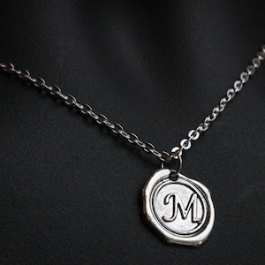 Collar con inicial para hombre, cadena de plata esterlina, collar personalizado con letras del alfabeto, sello de cera, collar en capas para él