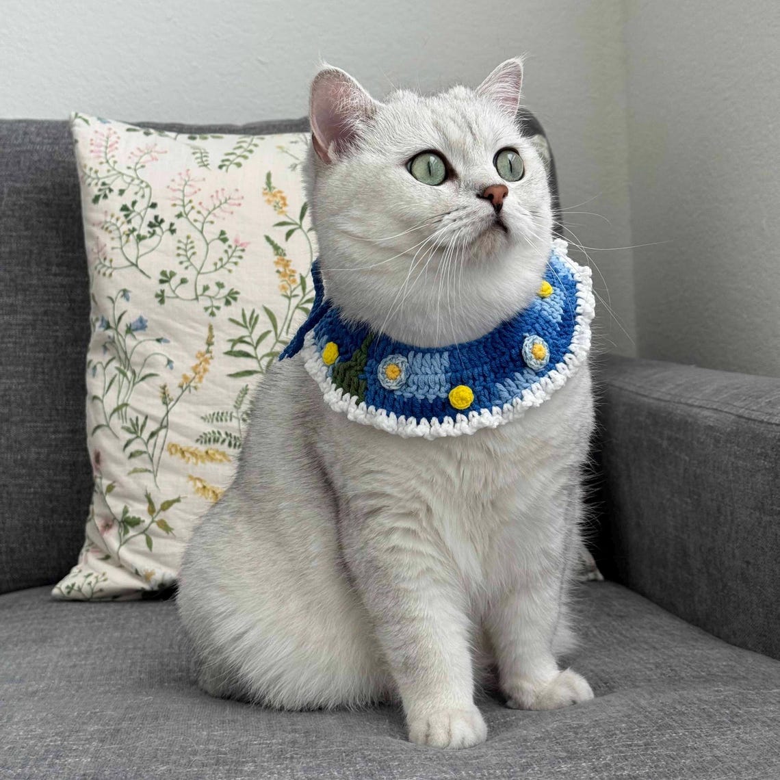 Photo inspiration: Gallery Detail: Starry Night Cat Collar Handmade Crochet In Blue Gold