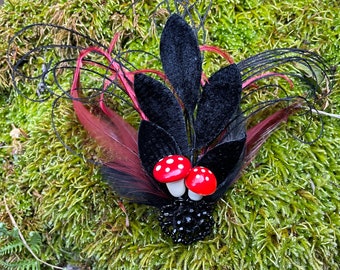Red and black feather fascinator hair clip mushroom clip 192Os style sustainable feather hair clip- ready to ship