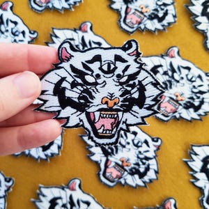 Parche termoadhesivo de tigre, gato rugiendo bordado, decoración para chaquetas