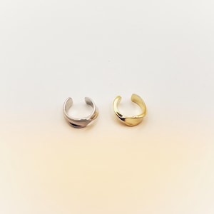 925 Sterling Silver Liquid Metal Ear Cuff – No Piercing Earring, Gold-Plated Ear Clip, Minimalist Ear Wrap Jewelry