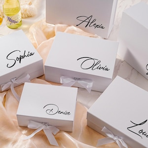 Scatola regalo personalizzata per la proposta di damigella d'onore, scatola regalo vuota con chiusura magnetica, Vuoi essere la mia damigella d'onore?, regalo per la festa di addio al nubilato immagine 7