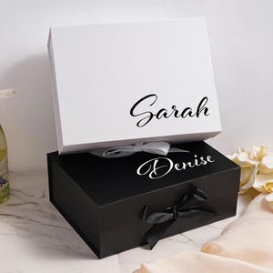 Scatola regalo personalizzata per la proposta di damigella d'onore, scatola regalo vuota con chiusura magnetica, Vuoi essere la mia damigella d'onore?, regalo per la festa di addio al nubilato immagine 10