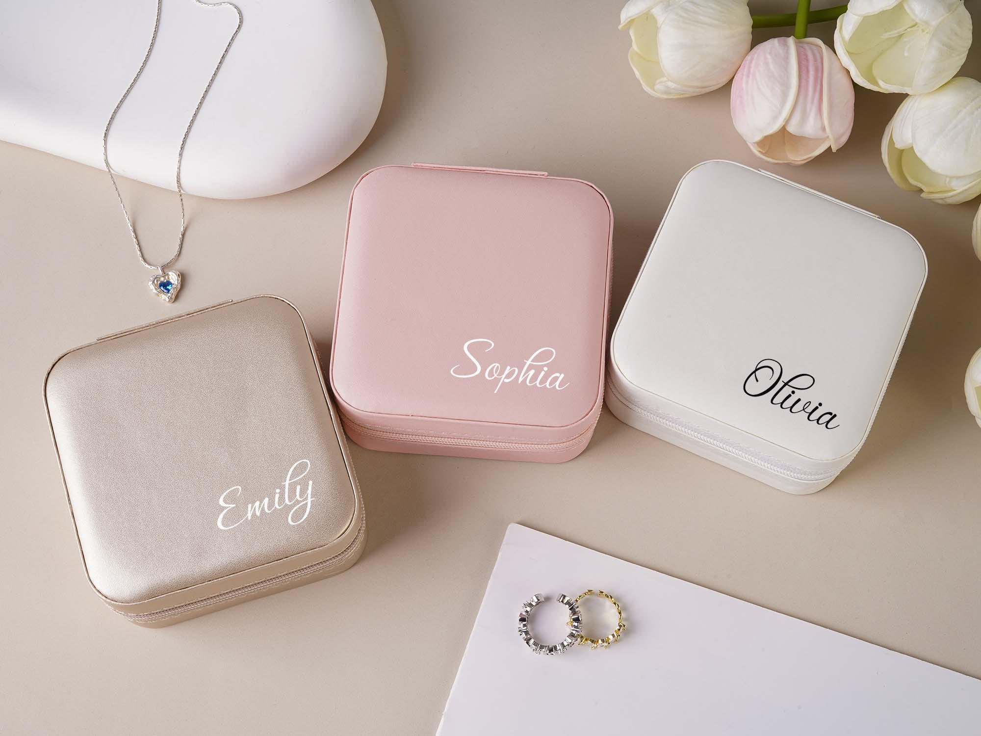 ジュエリー ボックス 木製 アクセサリー ボックス 宝石箱 収納 4段 大容量 ネックレス リング ピアス 誕生日 プレゼント ララクリスティー -  【シアーズ】- プレゼント＆ギフトのギフトモール KazeSo 木製ジュエリーボックス 大容量 アクセサリー 指輪 ネックレス ... ウォールナット木製スモールジュエリーボックス - ミニウッドトラベルジュエリーケース ポータブルオーガナイザー リング、イヤリング、