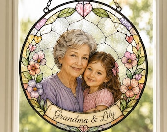 Personalized Photo Suncatcher, Custom Family Portrait Glass Keepsake, Memorial Window Hanging, Gift for Mom Dad Grandma
