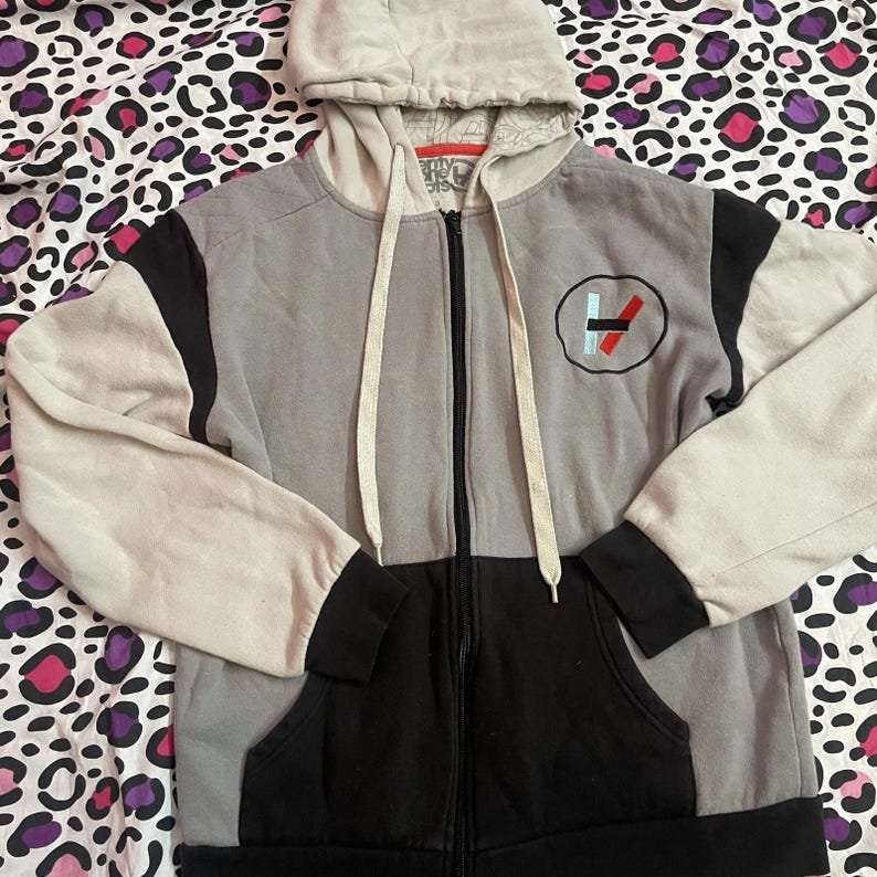 You Wont Find This for Sale Anywhere Else!!! Twenty One Pilots