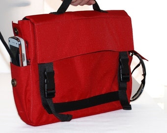 Padded Laptop Bag, Messenger Bag, Adjustable Straps - Helena in Red