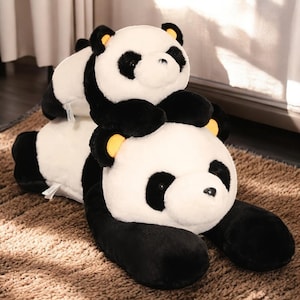 Peluche de panda gigante: almohada de peluche suave, lindo oso de dibujos animados para niños, cojín para dormir acogedor y regalo de cumpleaños perfecto.