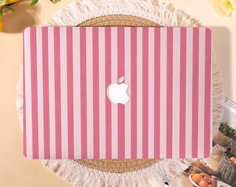 Rosa Streifen Hart Matt Laptop Schutz Hülle für MacBook Neo A18,Pro 14 16 15 13,Air 13 15,Ret 13/15,2025 2026 MacBook M4 M5,Geschenk für Mo