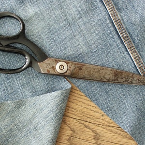 Antique Industrial Iron Tailors Scissors