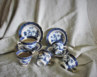 Mismatched 12 Piece Lot of Antique Booths Real Old Willow Blue Tea Cups and Saucers Gold