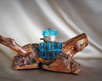 Antique Victorian Cut Glass Inkwell in Burl Wood Souvenir Lookout Mt.