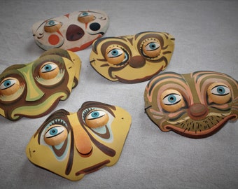 22 Antique 1930s Japanese Die Cut Paper Masquerade Halloween Masks NOS in Box