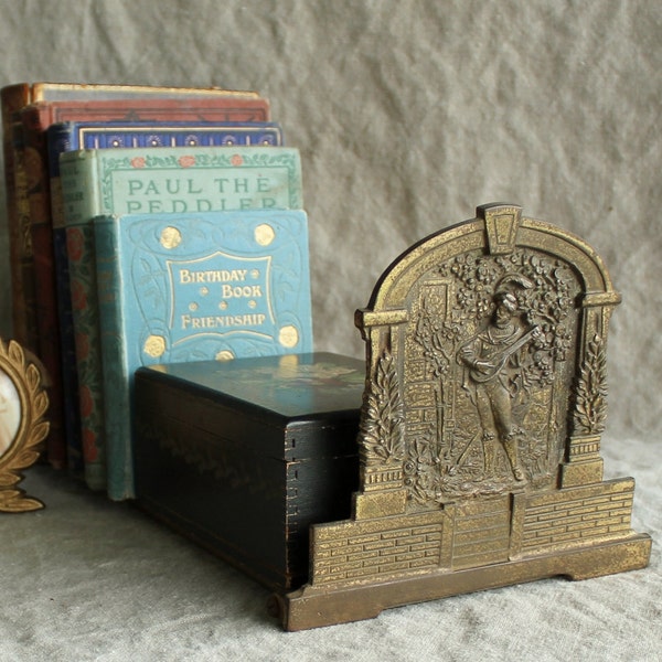 Vintage Art Deco Bookends with a Romantic Scene