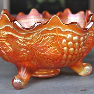 Antique Marigold Carnival Persian Medallion Grape & Cable Fenton Footed Fruit Center Bowl 10 image 8