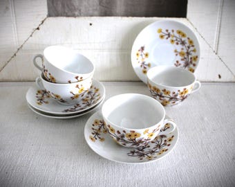 4 Antique Carlsbad Marx & Gutherz Austria Porcelain Cups and Saucers Yellow Flowers 1808 Pattern