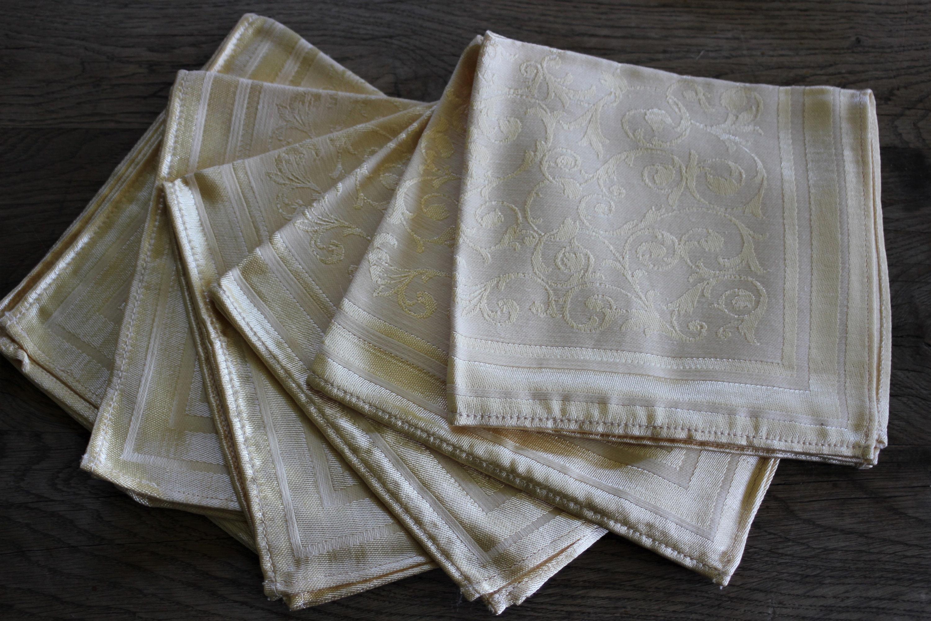 Set of 6 Unused Soft Yellow Damask Bates Andora Napkins Etsy
