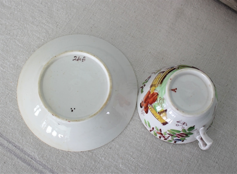 Antique Hand Painted Porcelain Soft Paste Pottery Cup /& Saucer Asian Scene