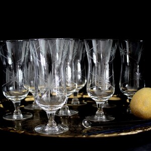 8 vintage geëtste elegante kristallen glaswerk wijn-/cocktailglazen