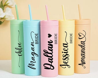 Vaso personalizado con tapa y pajita, taza personalizada con nombre, propuesta de dama de honor, vaso delgado de 16 oz, despedida de soltera, regalo de boda.