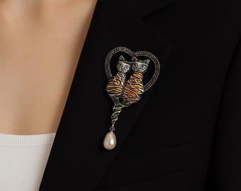 Sterling Silver Cat Brooch Pendant: Enamel Heart, Pearl Drop