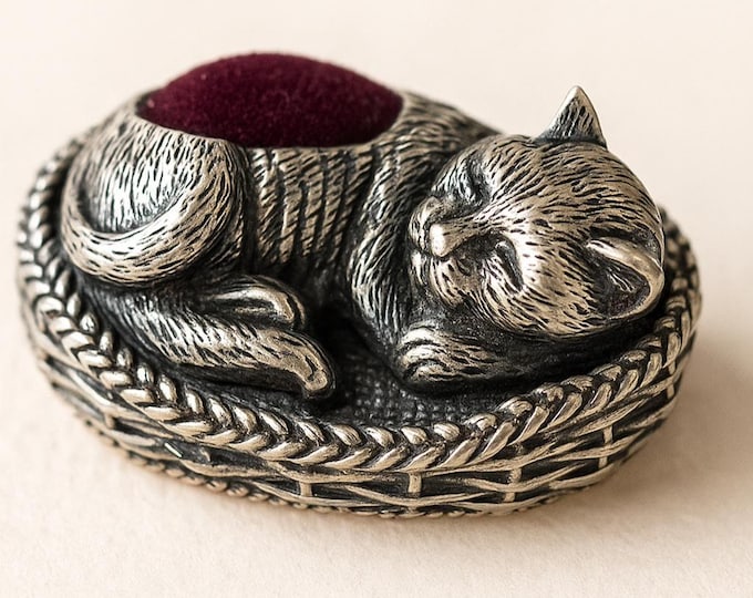 Vintage Style Silver Plated Cat Pin Cushion Miniature Sewing Collectible Antique-Inspired Sewing Gift