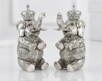Vintage Style Royal Elephant Salt and Pepper Shakers, 925 Sterling Silver Plated