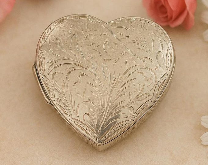 925 Sterling Silver Heart Pill Box Vintage Style Keepsake, Collectible Trinket or Jewelry Holder