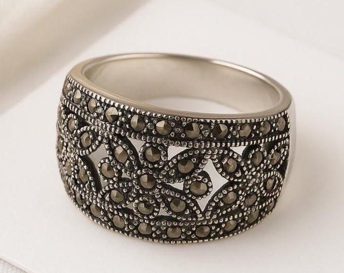 Vintage Marcasite Sterling Silver Ring, Art Deco Knot Band