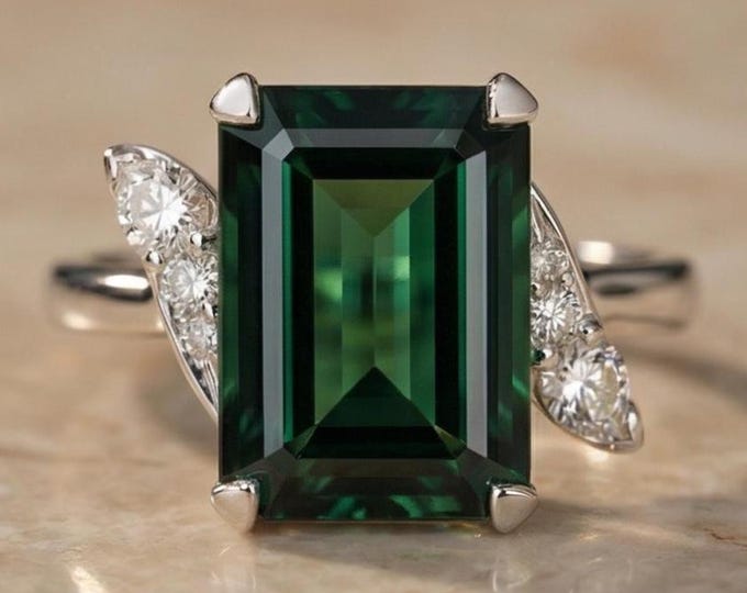 Vintage White Gold Diamond and Lagoon Tourmaline Ring