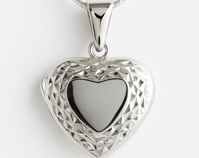 925 Sterling Silver Heart Locket Pendant Keepsake Necklace Gift for Her