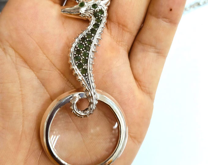 Antique Inspired Collectable Emerald Seahorse Magnifying Glass Pendant 925 Sterling Silver