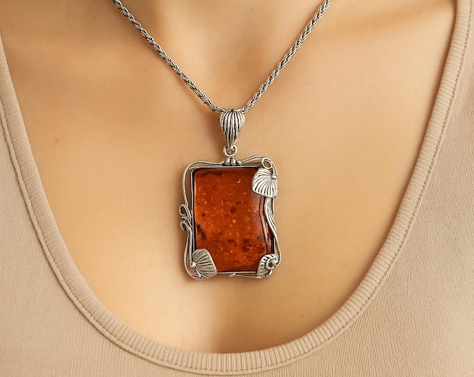 Art Nouveau Inspired Honey Amber Leaf Pendant 925 Sterling Silver