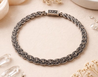 Vintage Art Deco Marcasite Sterling Silver Link Bracelet