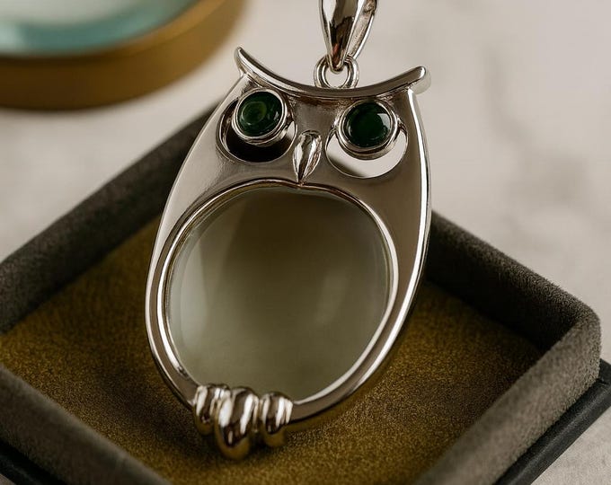 925 Sterling Silver Owl Magnifying Glass Pendant Necklace Green Gemstone Eyes, Vintage Style Owl Reader Necklace