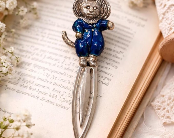 Vintage 925 Sterling Silver Cat Bookmark, Blue Enamel Cat in Overalls, Whimsical Animal Bookmark, Book Lover Gift